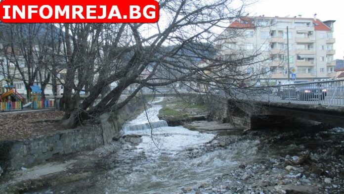 Община Гоце Делчев сформира комисия за оценка на щетите по речните корита