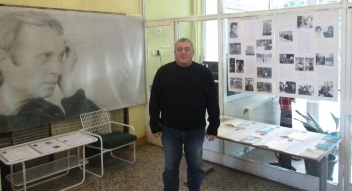 Откриха фотодокументална изложба за рождението на Биньо Иванов