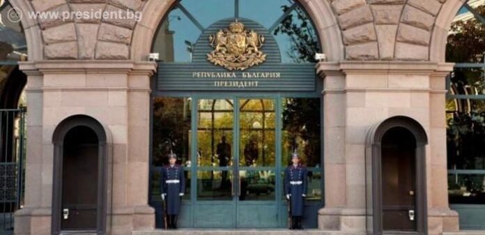 Синът на президента Румен Радев не е задържан от органи на МВР