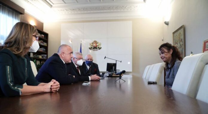 Правителството съдейства за транспортирането на тленните останки на Скатов