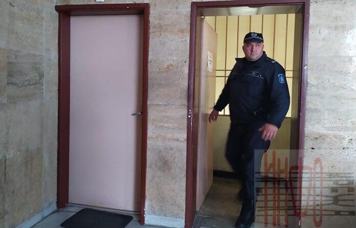 Искат постоянен арест за убиеца на клошар в Кюстендил