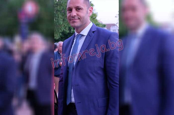 Отложиха делото от сагата "Къщи за гости" срещу Манолев
