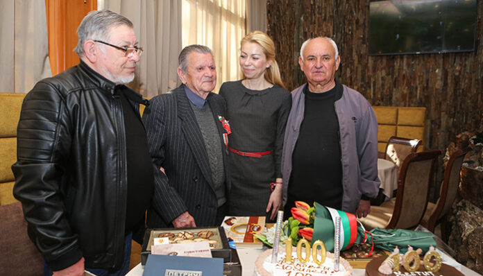 Ветеран от ВСВ в Петрич чества вековен юбилей