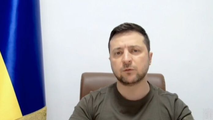 Зеленски вижда придвижване напред в преговорите с Русия „стъпка по стъпка“