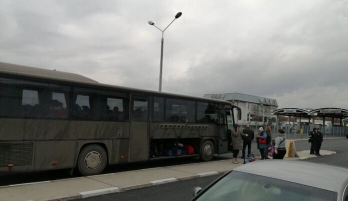 Министерството на отбраната продължава да оказва съдействие на украински граждани