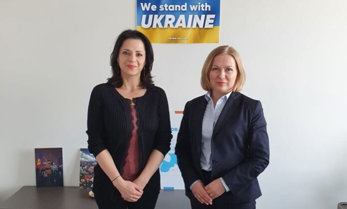 Йорданова с поредица от срещи в Брюксел