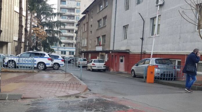 Криминалисти откриха дрога в дома на 18-годишен