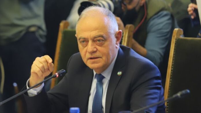 Атанасов: Спецслужбите докладваха, че не се очаква мащабен конфликт в Украйна
