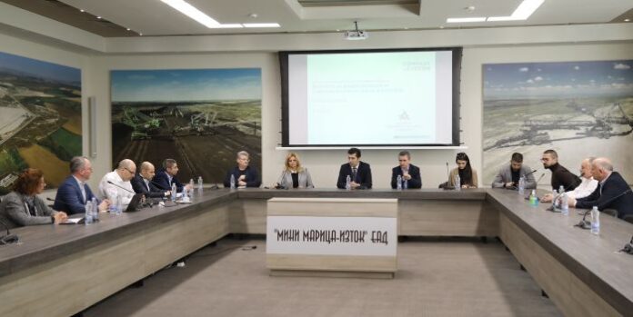 Представиха доклад с възможности за декарбонизация на електроенергийния сектор в България