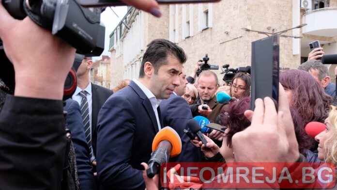 Прокуратурата вика Петков на разпит повторно