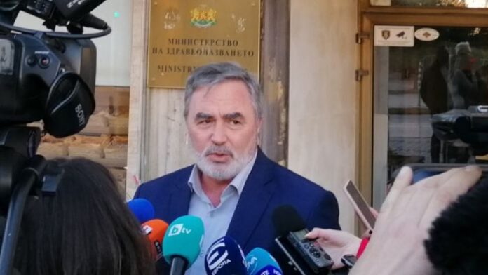 Ангел Кунчев предлага отпадане на зеления сертификат за пристигащите от страни в ЕС
