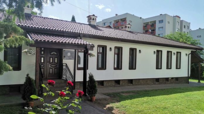 Отбелязват паметта на Архимандрит Зиновий Поппетров в Кюстендил
