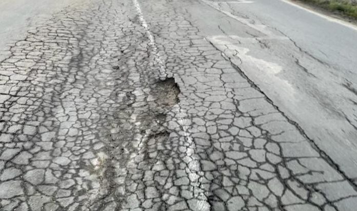 Протестиращи затвориха временно пътя Варна - Златни пясъци