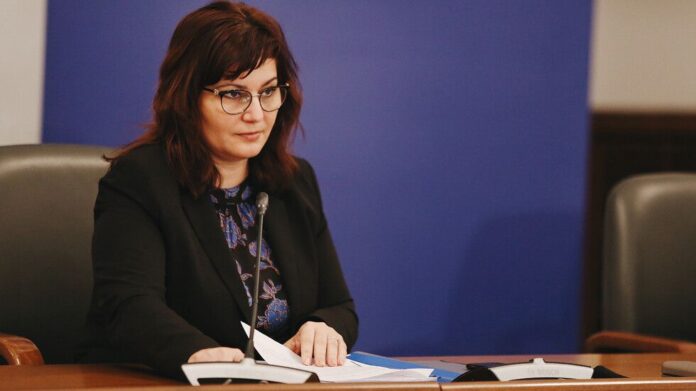 От 1 май отпадат ограниченията за влизане в България