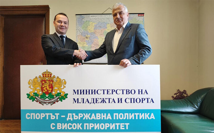 ММС финансира изграждането на спортни съоръжения в Сандански, Гоце Делчев, Русе, с. Чернево и Нови Искър
