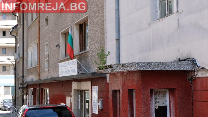 Спипаха водач на камион да шофира без книжка в Дупница