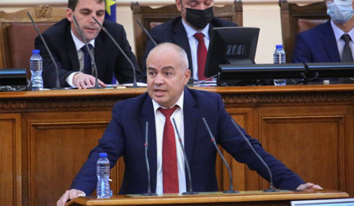 Свиленски: Ремонтите трябва да започнат, да не допринасяме за трагедии по пътищата