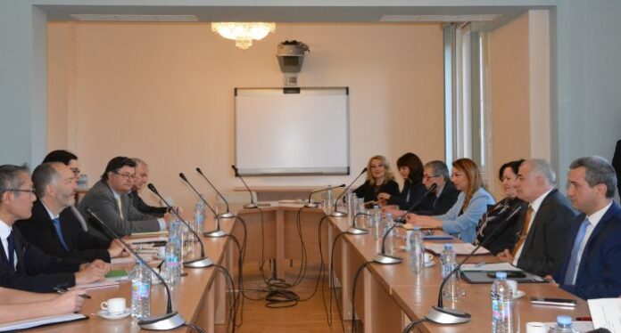 Гьоков запозна мисията на МВФ с приоритетите в сферата на заетостта и социалната политика