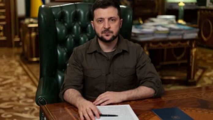 Зеленски: Руската армия остава в историята с варварските удари срещу цивилни в Украйна