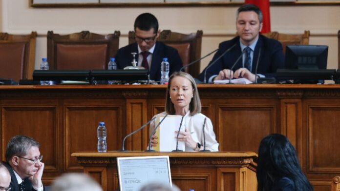 Власт и опозиция в сблъсък за спецправосъдието в парламента