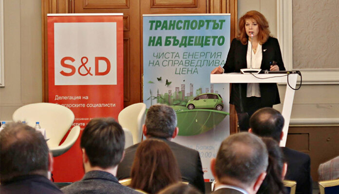 Йотова: Транспорт и екология означават сигурност на Европа