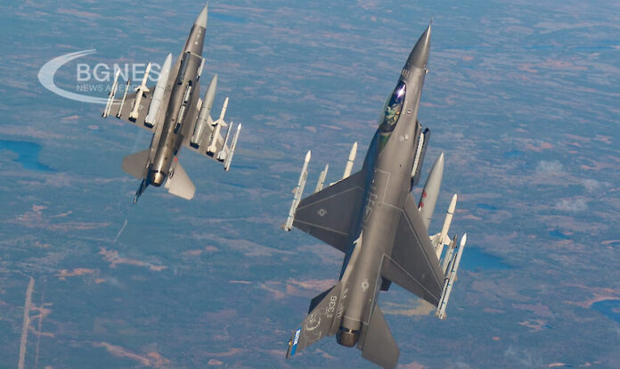 САЩ отлагат доставките на F-16 за България