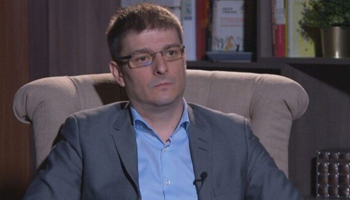 Освободеният директор на "Кинтекс" осветлил "тайния износ на оръжие за Украйна"