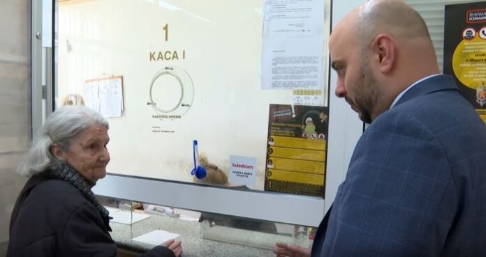 Директорът на „Български пощи“ провери организацията по изплащането на пенсиите