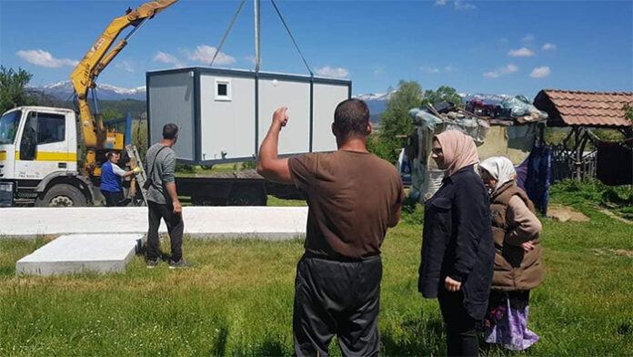 Дарители промениха живота на млад мъж от Горно Краище