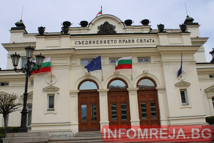 Депутатите приеха по-високи наказания и глоби за компютърни престъпления