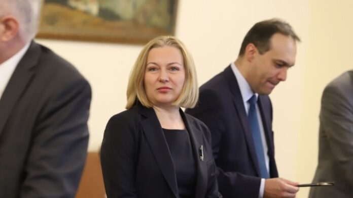 Йорданова: Закриването на спецправосъдието не е лесна задача