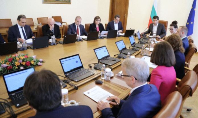 Петков: Правителството ще приеме Националния план за въвеждане на еврото в България
