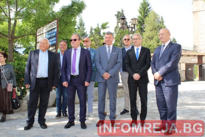 Научната конференция в Банско доказа, че Паисиевите завети се изпълняват