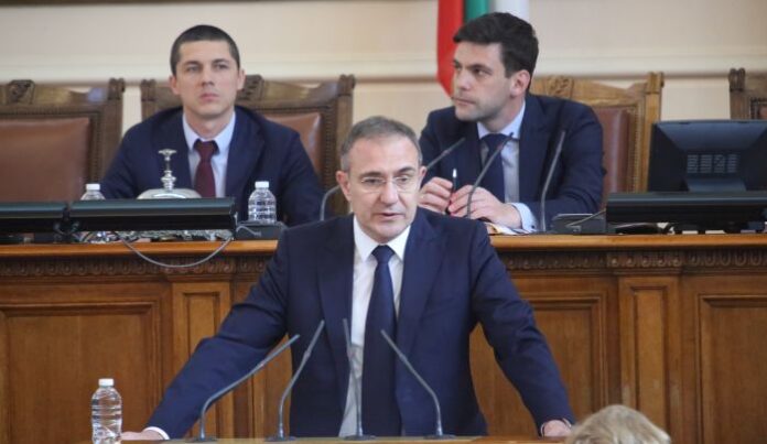 Гуцанов: Минимален праг на необлагаем минимум ще облекчи живота на семействата