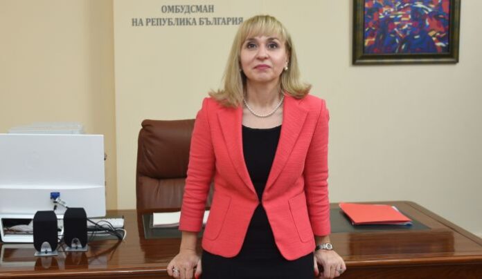 Омбудсманът: Недопустимо е хора с увреждания да си плащат за достъпна среда