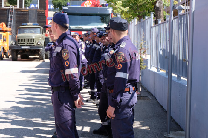 Два екипа български пожарникари ще помагат на гръцките си колеги при горски пожари