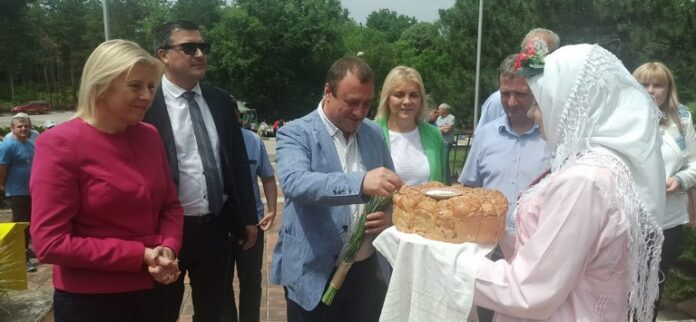Министър Иванов: Трябва да надделее разговорът