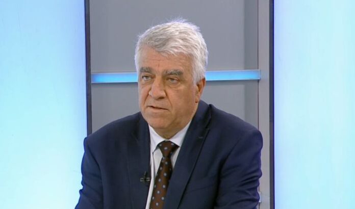 Проф. Румен Гечев: Новото мнозинство ГЕРБ, ДПС, ИТН и “Възраждане” издънват бюджета