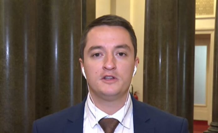 Божанков: Реакцията на Радев е нелепа, той е бил в течение по казуса с изгонените дипломати