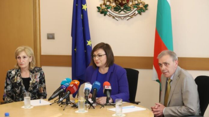 Нинова очаква цената на хляба да падне с 0% ДДС