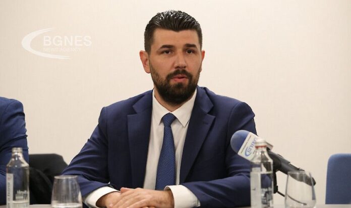 Петър Колев: Френското предложение е котка в чувал