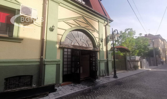 Генчовска заминава за Битоля, заради запалената врата