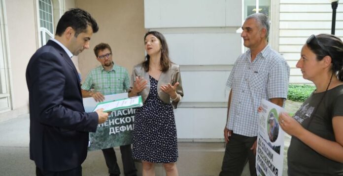 Петков се срещна с представители на инициативата „Да спасим Кресненския пролом”