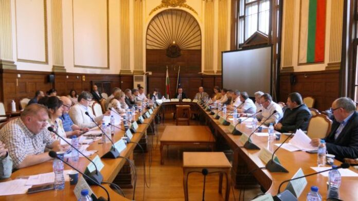 Министър Иванов: В Националния съвет по горите ще търсим заедно решения
