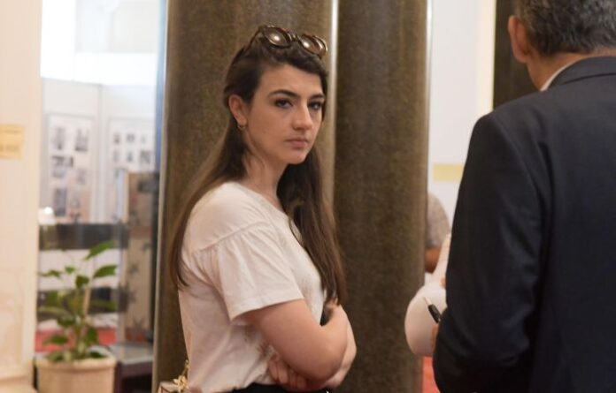 Прокуратурата проверява договора на Лена Бориславова с ББР
