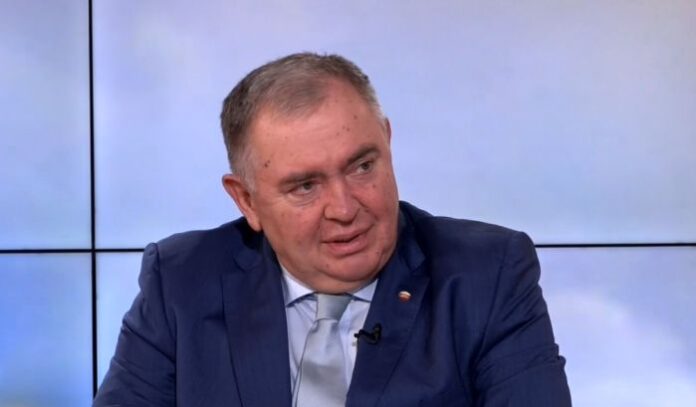 Проф. Михайлов: Изненадан съм от изявленията на президента, хубаво е да чуе улицата