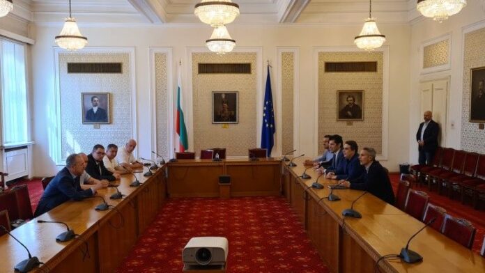 Ясна законодателна програма – условието на независимите депутати за кабинет