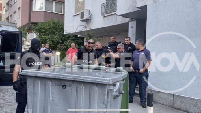 Прокуратурата проверява дали полицаи са помагали на Семерджиев