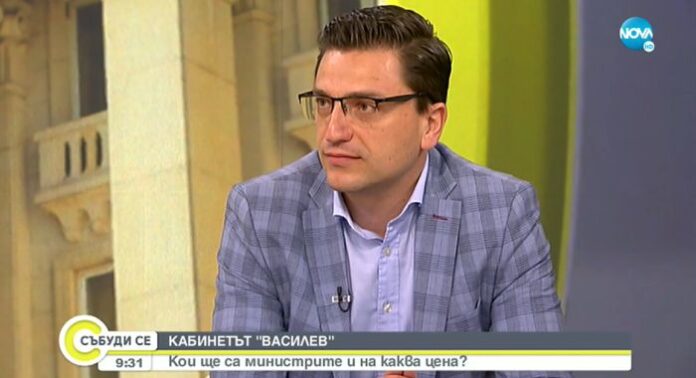 Сабрутев: Има позитивни сигнали за подкрепа на правителството от 121 депутати