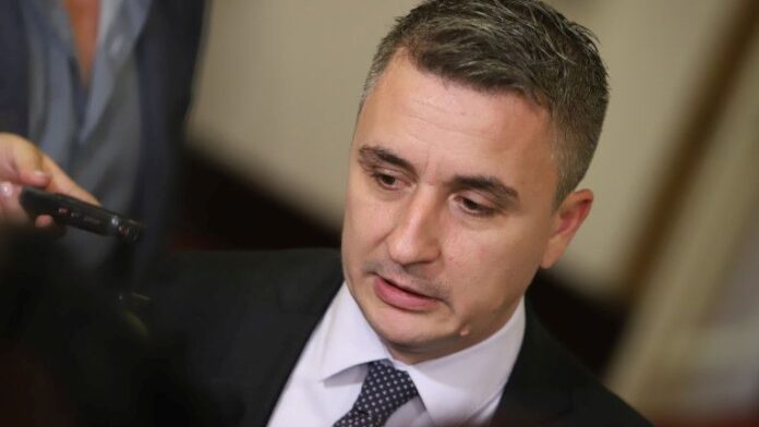 Александър Николов: Ако някой има по-добри решения за газа, да каже